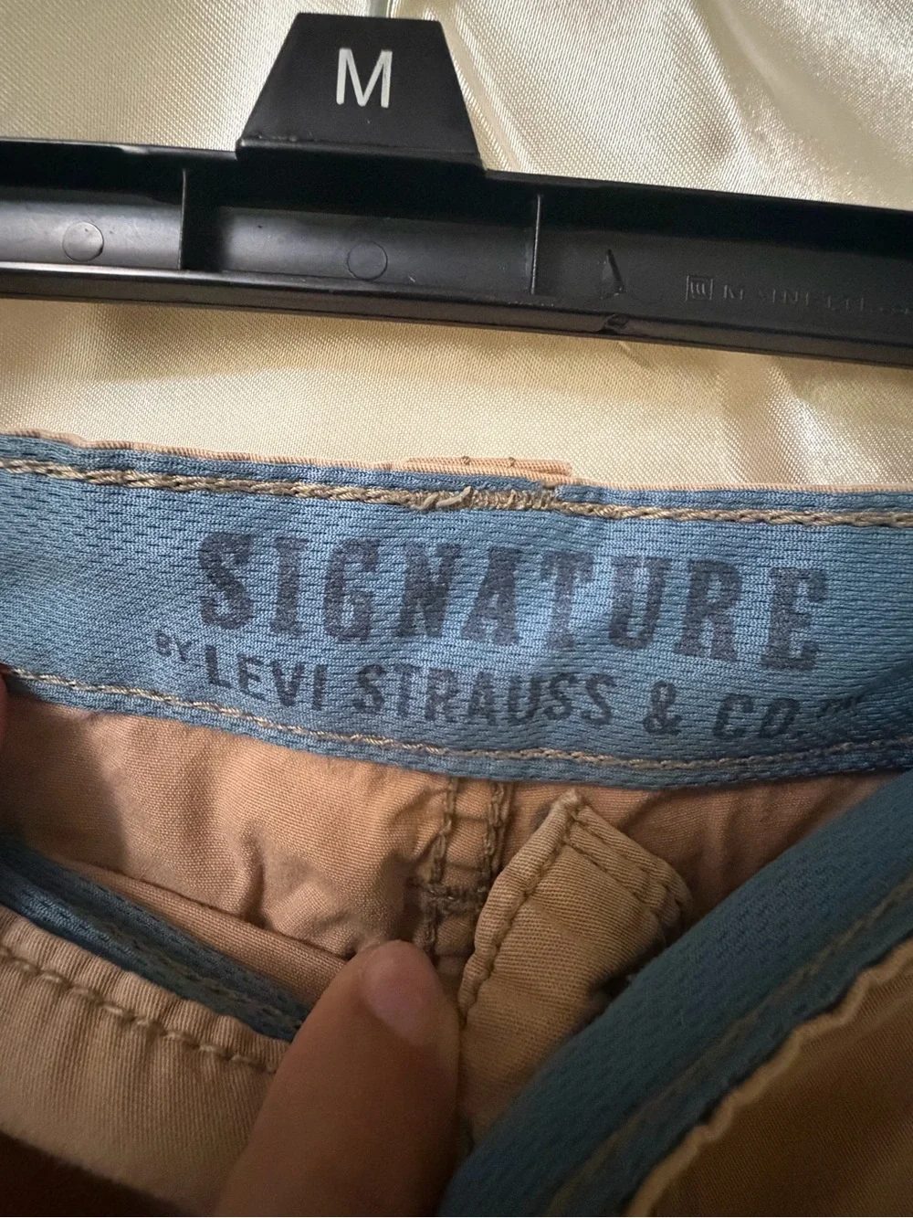 Levi Strauss Signature Men’s Khaki Cargo Shorts Cotton Stretch Utility Size 40